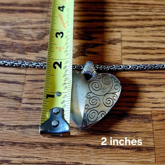 BRIGHTON Scrolled and Brushed Silver Puff Heart Necklace VINTAGE INSPIRED - Picture 6 of 9